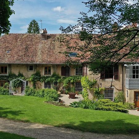 Domaine De Bellevue Gite Du Mont Poupet Marnoz Exteriér fotografie